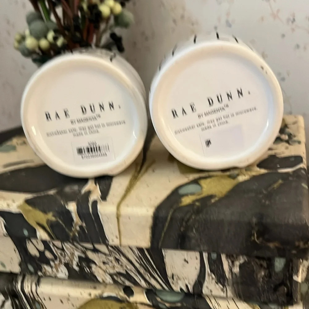 New Rae Dunn - Salt & Pepper Cellars - Picture 4 of 4